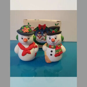 VTG Frosty Friends Porcelain Snowman Salt And Pepper Shakers by Russ